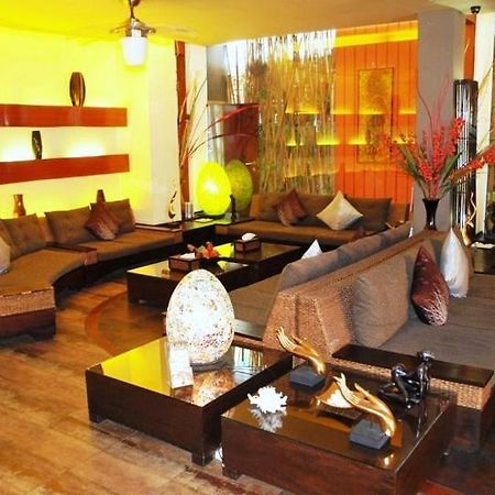 Pasadena Lodge Pattaya Zewnętrze zdjęcie