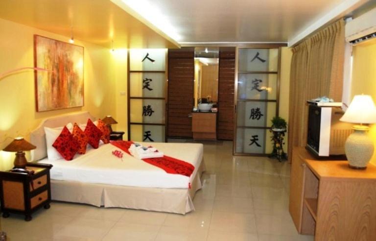 Pasadena Lodge Pattaya Pokój zdjęcie