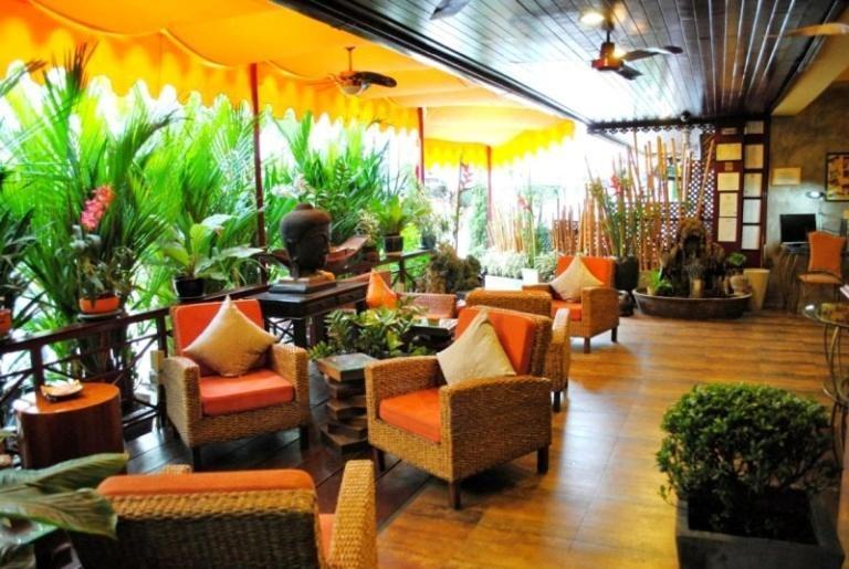 Pasadena Lodge Pattaya Zewnętrze zdjęcie