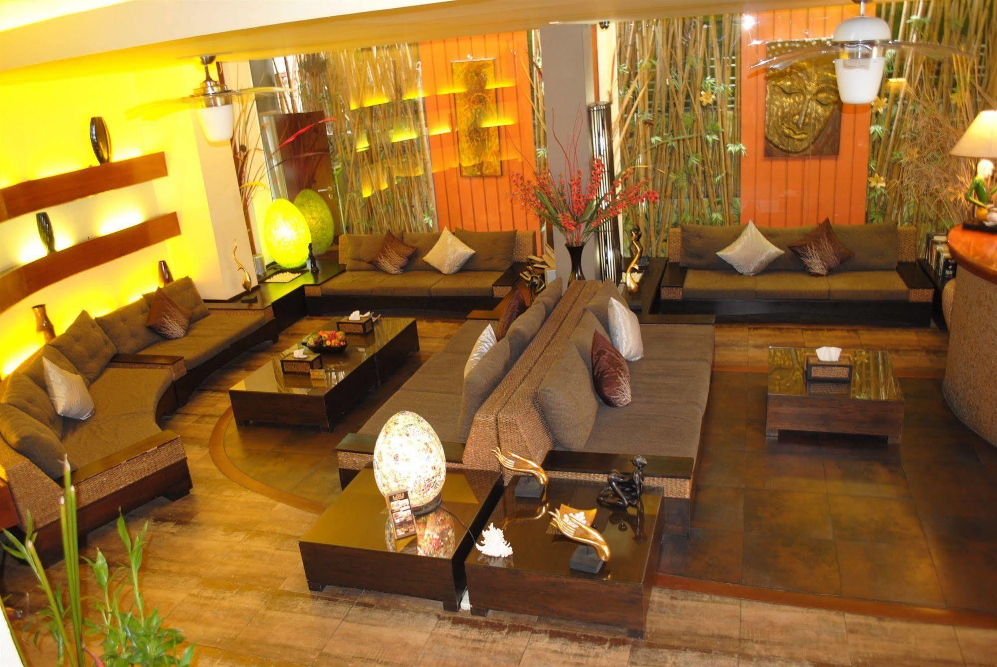 Pasadena Lodge Pattaya Zewnętrze zdjęcie